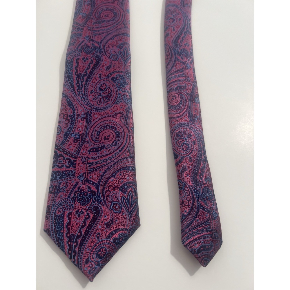 Van Heusen Men's Tie 100% Silk Paisley pink